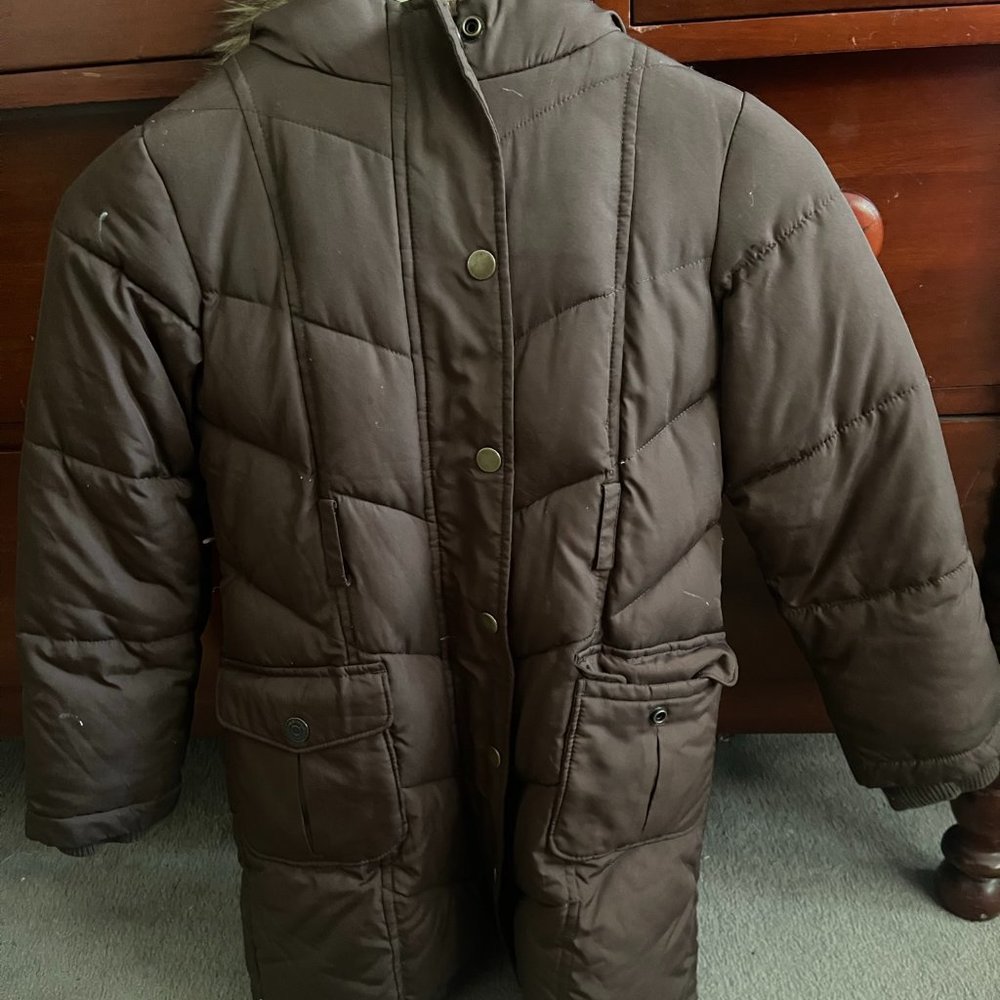 Girls size 5 brown Old Navy coat with furry hood